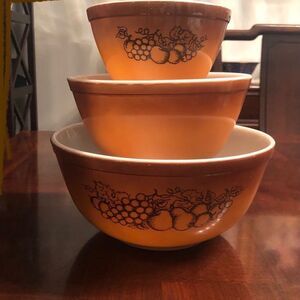 Pyrex Old Orchard 3 Pc Mixing Nesting Bowls Serving Baking